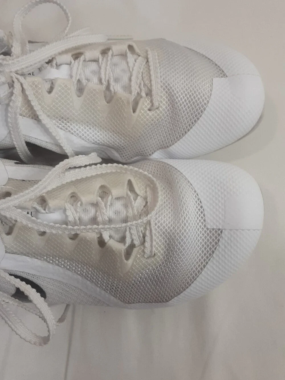 Nike kids rival